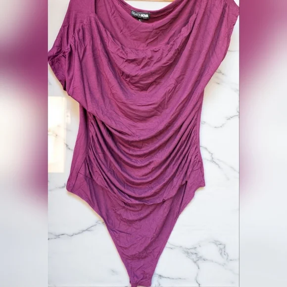 Fashion Nova Oksana One Shoulder Bodysuit - Plum Size 1X (14/16) (NWOT) - Picture 11 of 15